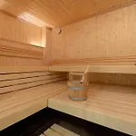 Living Lorens No 10 Apartamento *