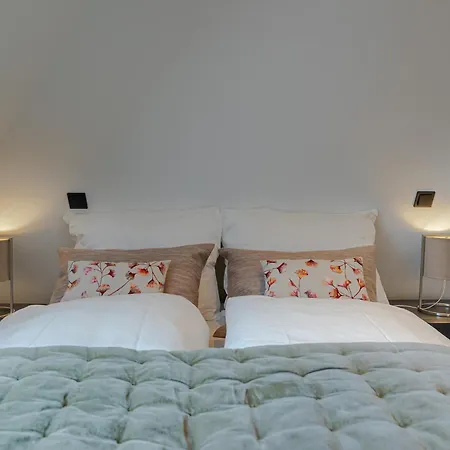 Apartamento Living Lorens No 10 *