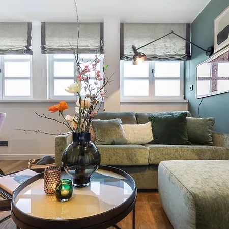 Living Lorens No 10 Appartement